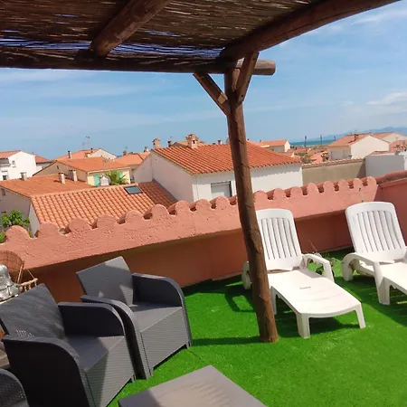Casa del Sol - Location de vacances, 3 étoiles avec terrasse cosy, clim et 3mn de la plage et des commerces, animaux admis,wifi *